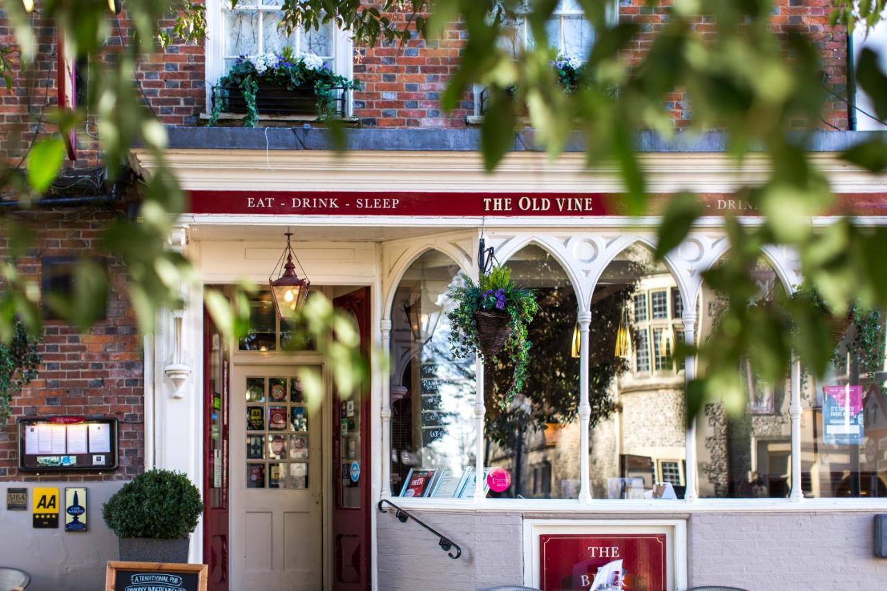 The Old Vine Hotel Winchester Exterior foto